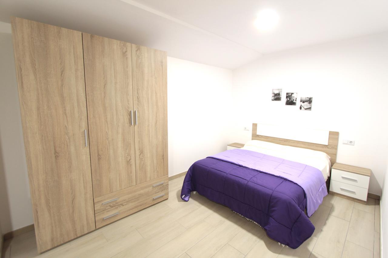 Apartamentos Giuliano Емпуриабрава Екстериор снимка
